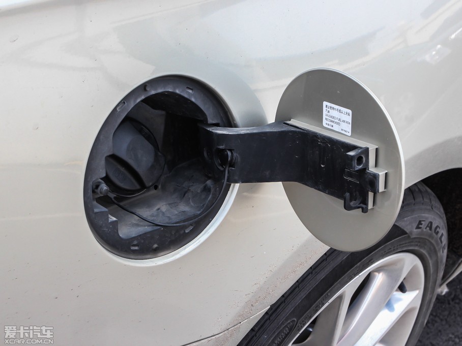 2013��P������XTS 28T �I(l��ng)�Ȱ�