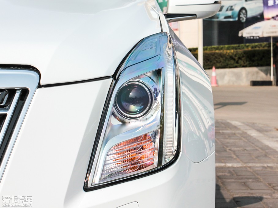 2013��P������XTS 28T ���m��