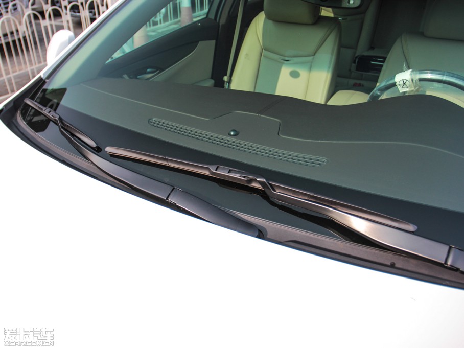 2013��P������XTS 28T ���m��