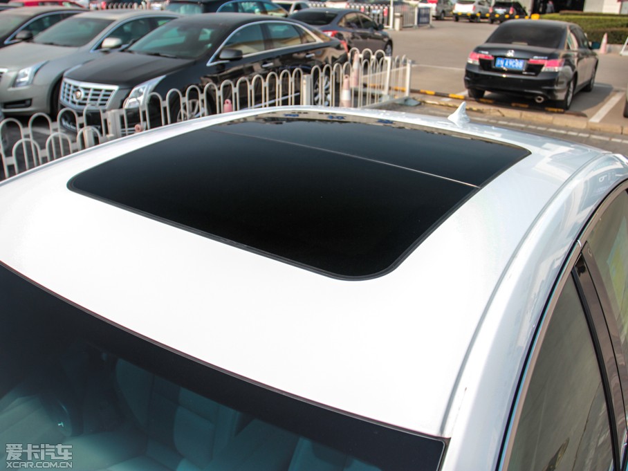 2013��P������XTS 28T ���m��