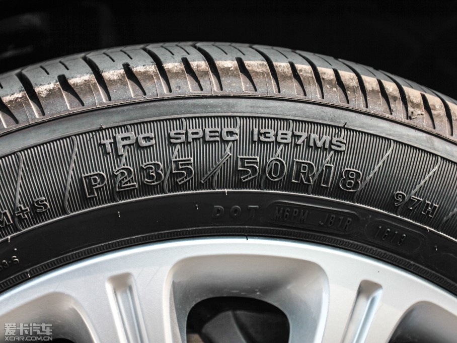 2013��P������XTS 28T ���m��