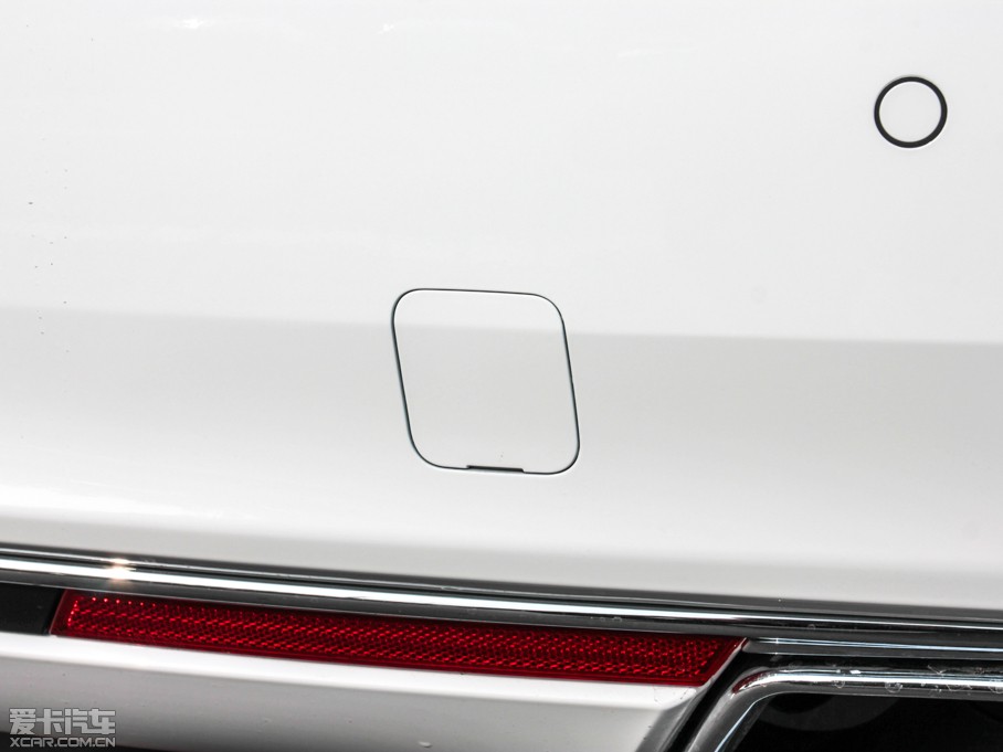 2013��P������XTS 28T ���m��