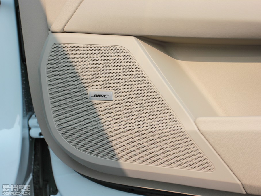 2013��P������XTS 28T ���m��