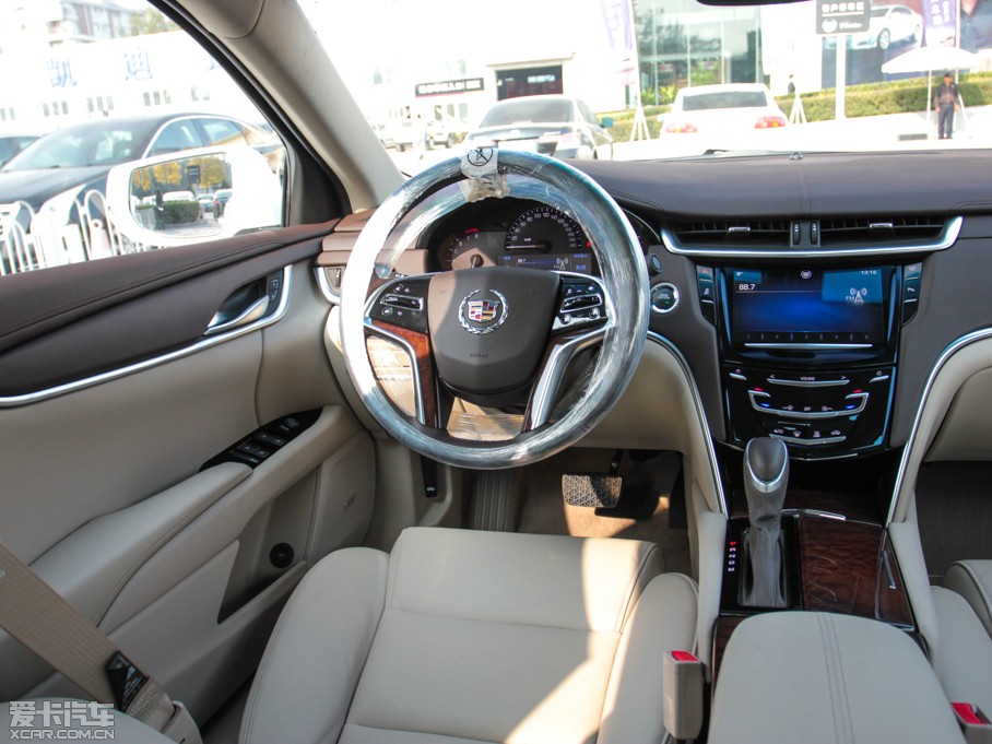 2013��P������XTS 28T ���m��