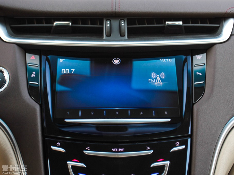 2013��P������XTS 28T ���m��