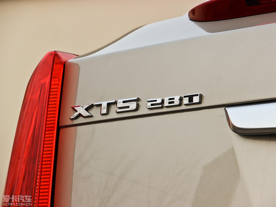 2014��P������XTS 28T ���A��