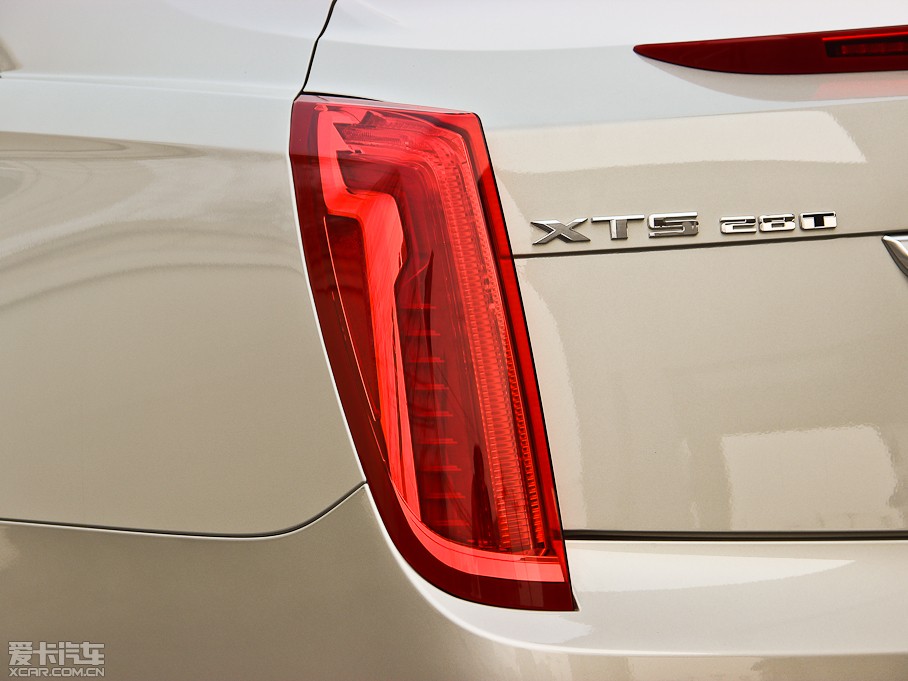 2014��P������XTS 28T ���A��