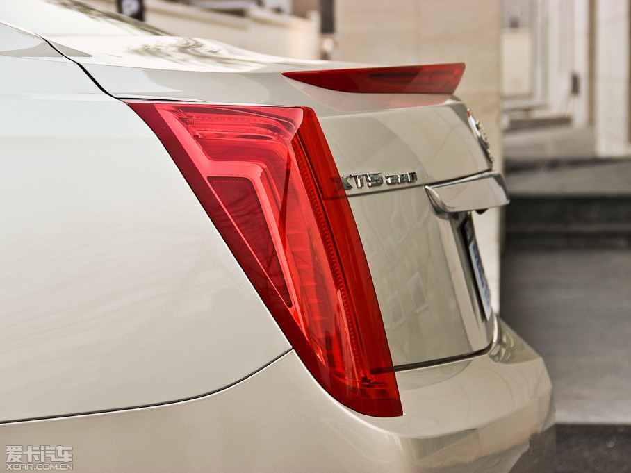 2014��P������XTS 28T ���A��