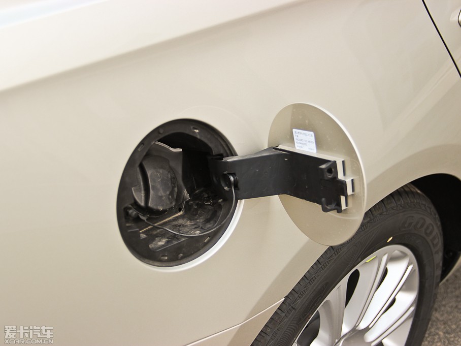 2014��P������XTS 28T ���A��