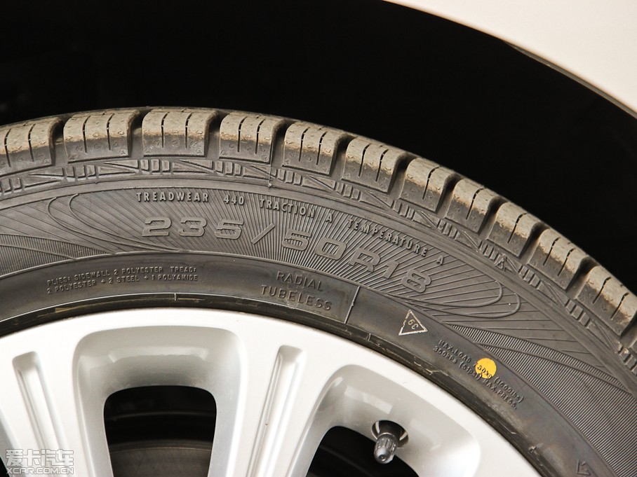 2014��P������XTS 28T ���A��