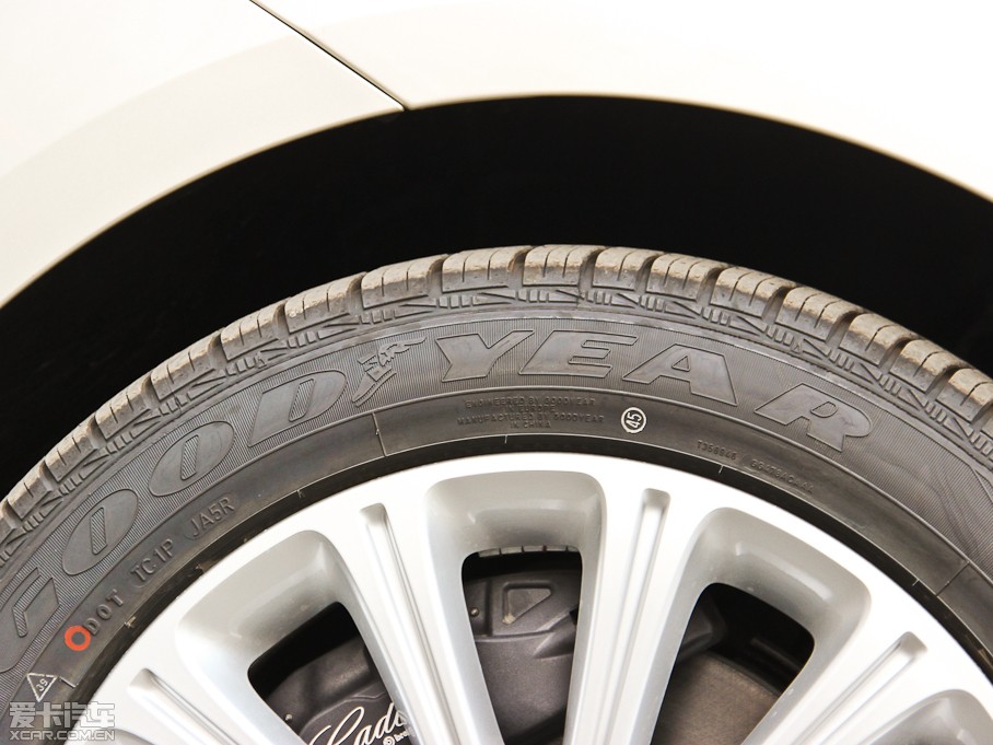 2014��P������XTS 28T ���A��