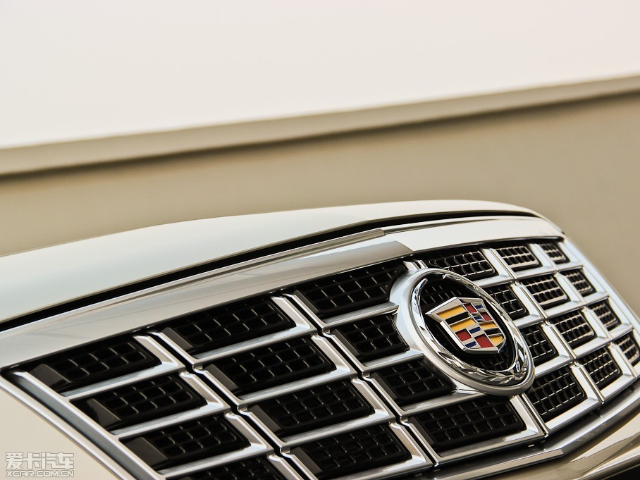 2014��P������XTS 28T ���A��