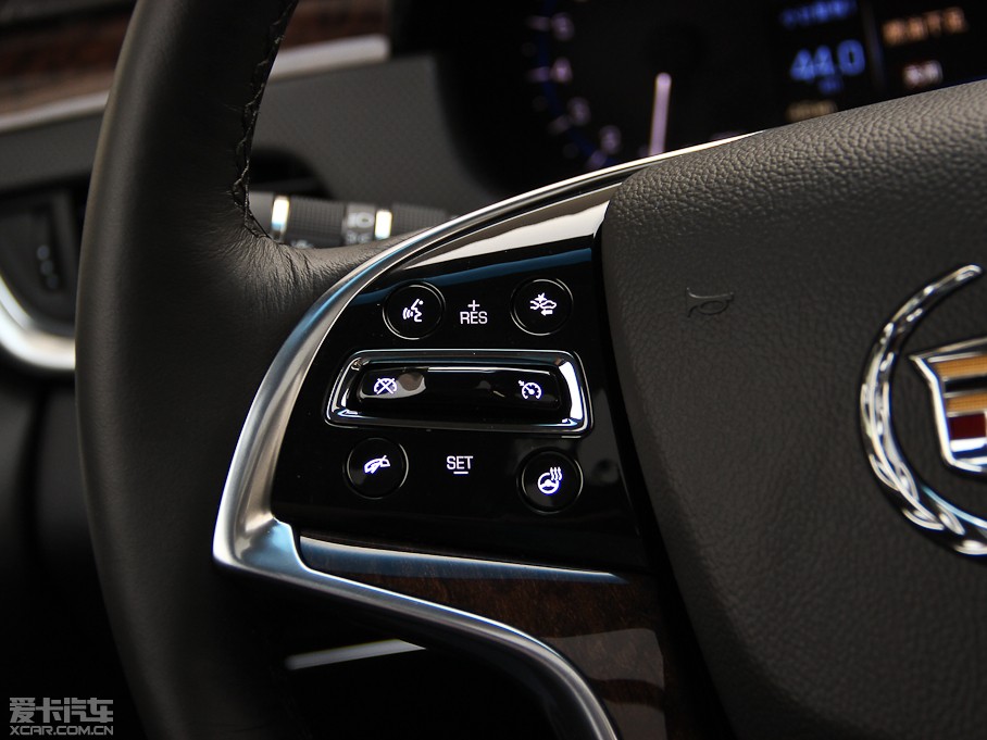 2014��P������XTS 28T ���A��