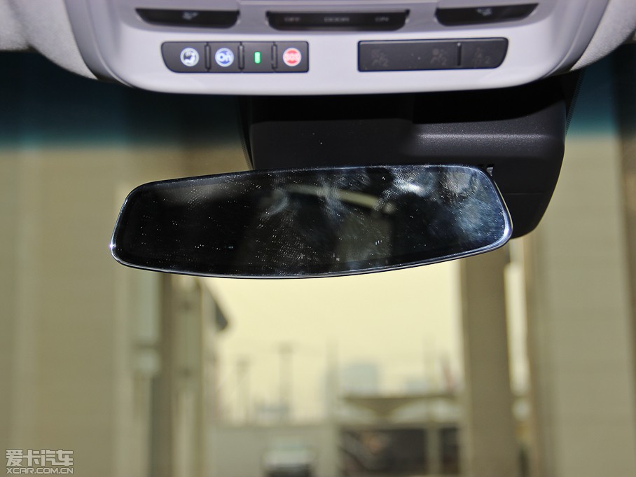 2014��P������XTS 28T ���A��