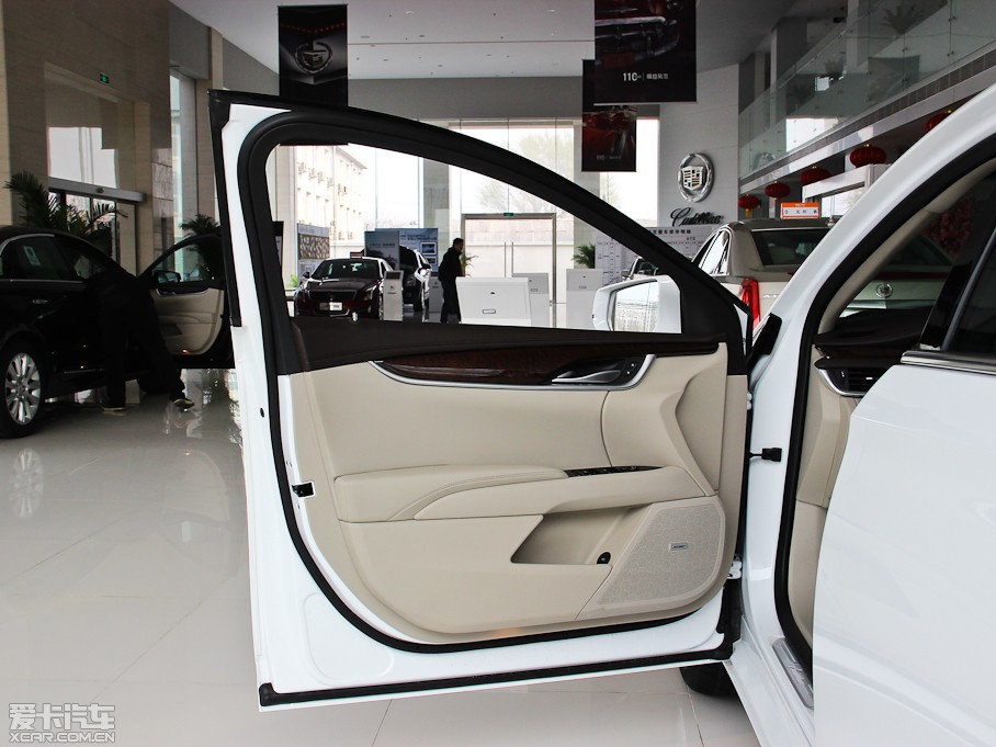 2014��P������XTS 28T ��Ӣ��