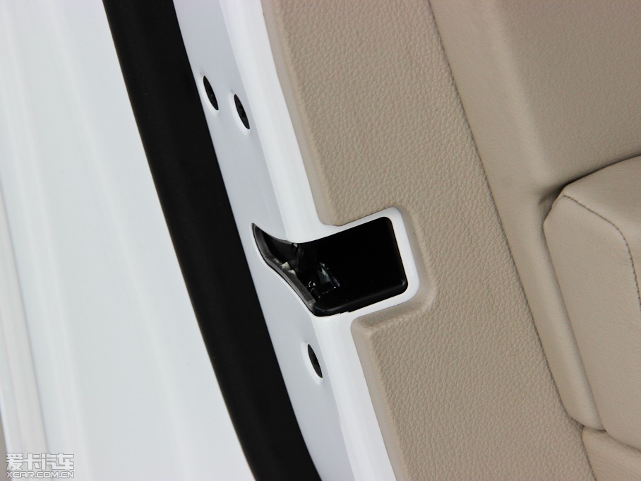 2014��P������XTS 28T ��Ӣ��