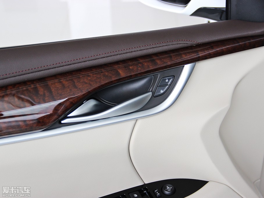 2014��P������XTS 28T ��Ӣ��