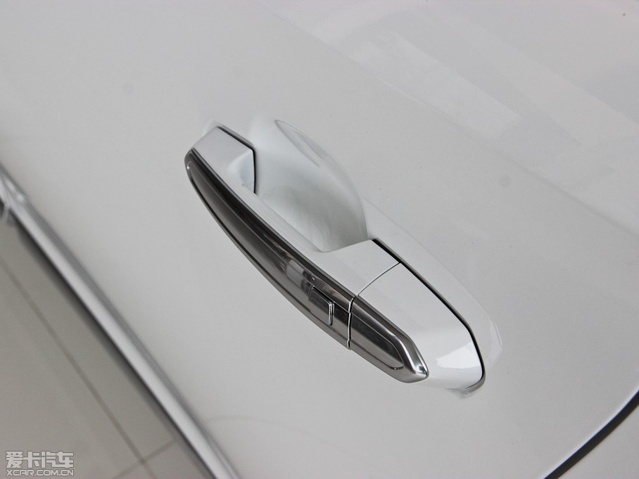 2014��P������XTS 28T ��Ӣ��