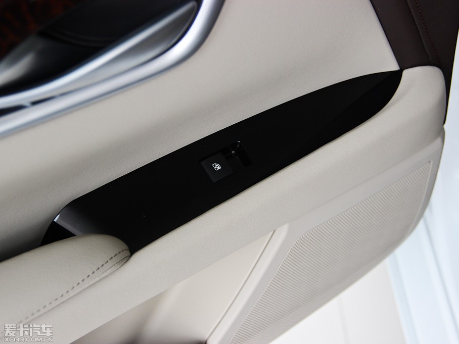 2014��P������XTS 28T ��Ӣ��