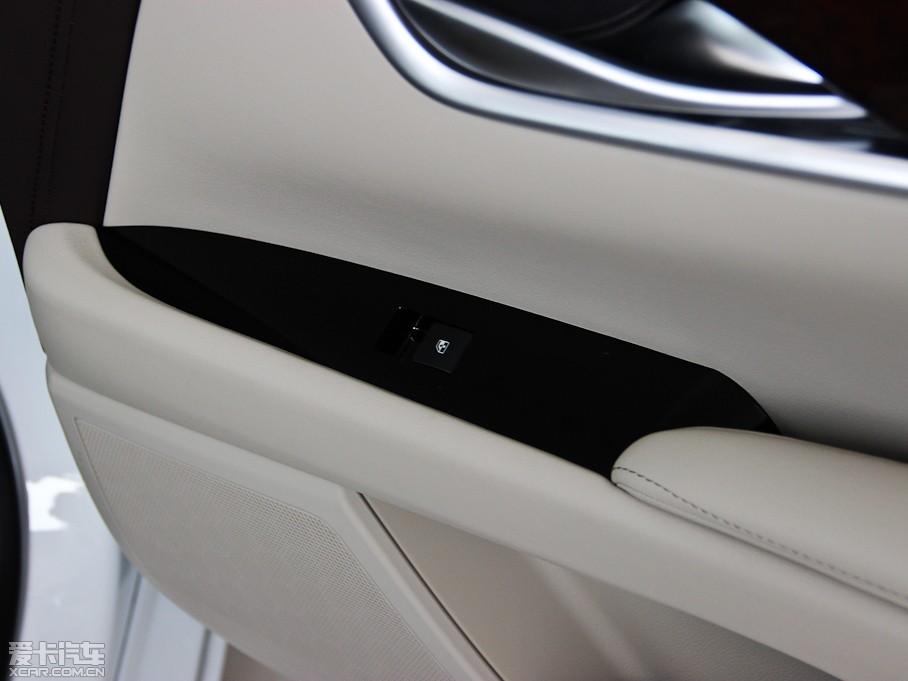 2014��P������XTS 28T ��Ӣ��