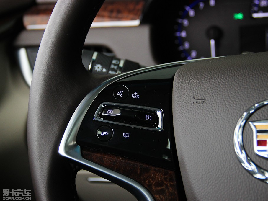 2014��P������XTS 28T ��Ӣ��