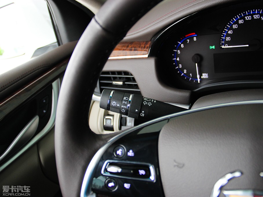 2014��P������XTS 28T ��Ӣ��