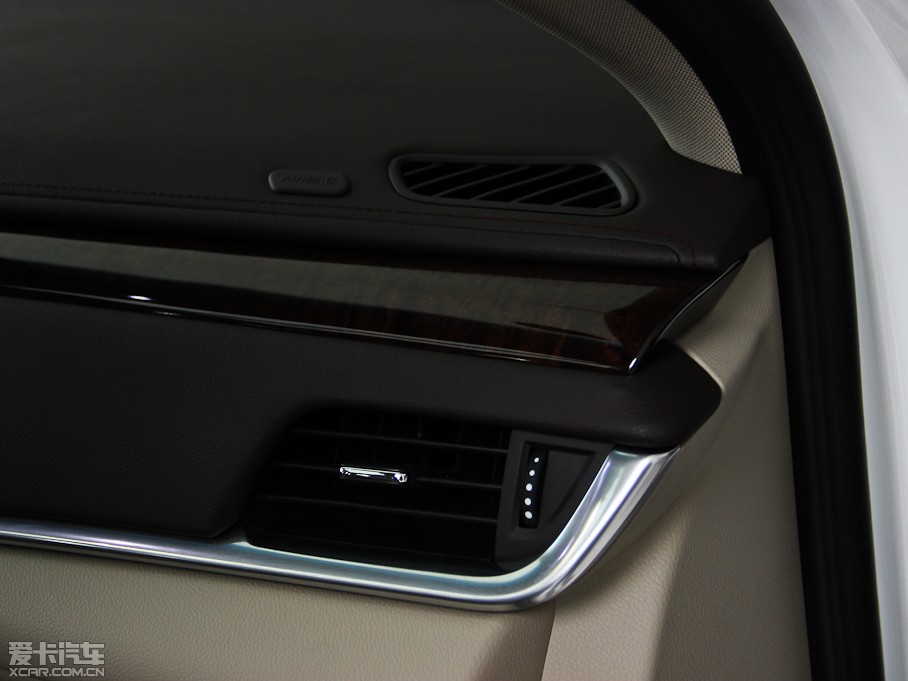 2014��P������XTS 28T ��Ӣ��