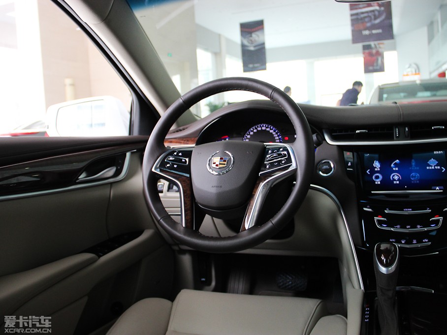 2014��P������XTS 28T ��Ӣ��