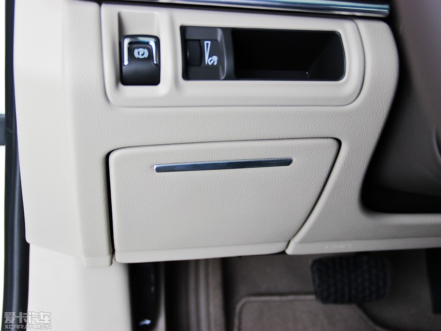 2014��P������XTS 28T ��Ӣ��