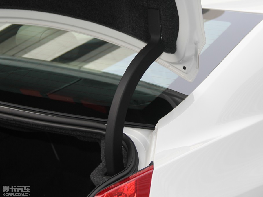 2014PATS-L 28T I(lng)