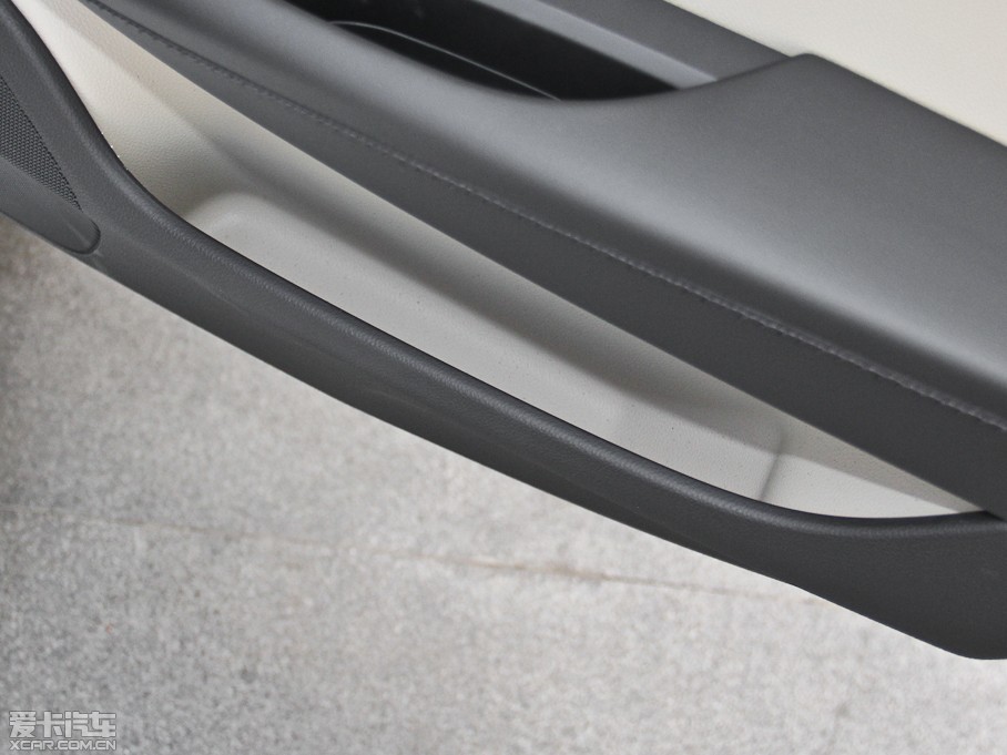 2014��P������ATS-L 25T ���m��