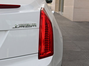 2014款25T 舒适型 尾灯