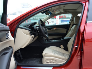 2014款28T 豪华型 前排空间