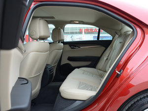 2014款28T 豪华型 后排空间
