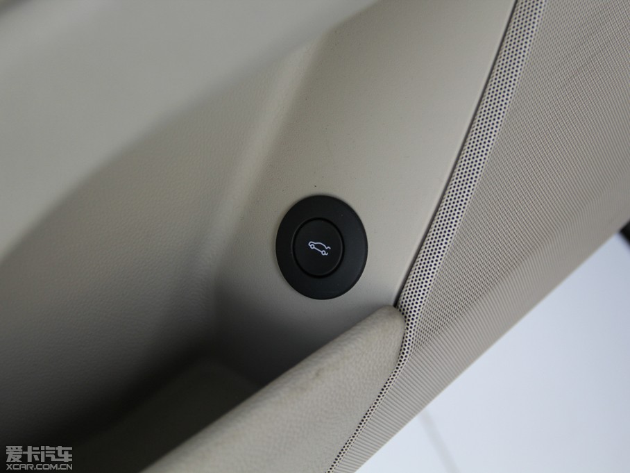 2015��P������XTS 28T �K���