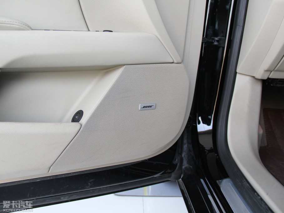 2015��P������XTS 28T �K���