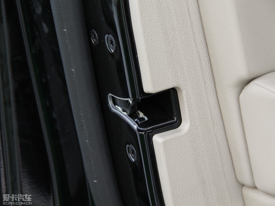 2015��P������XTS 28T �K���