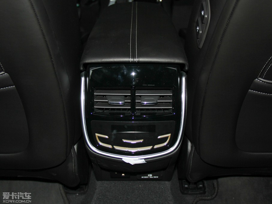 2015��P������XTS 28T ���A��