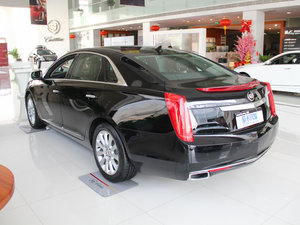 2015款28T 豪华型 左后45度