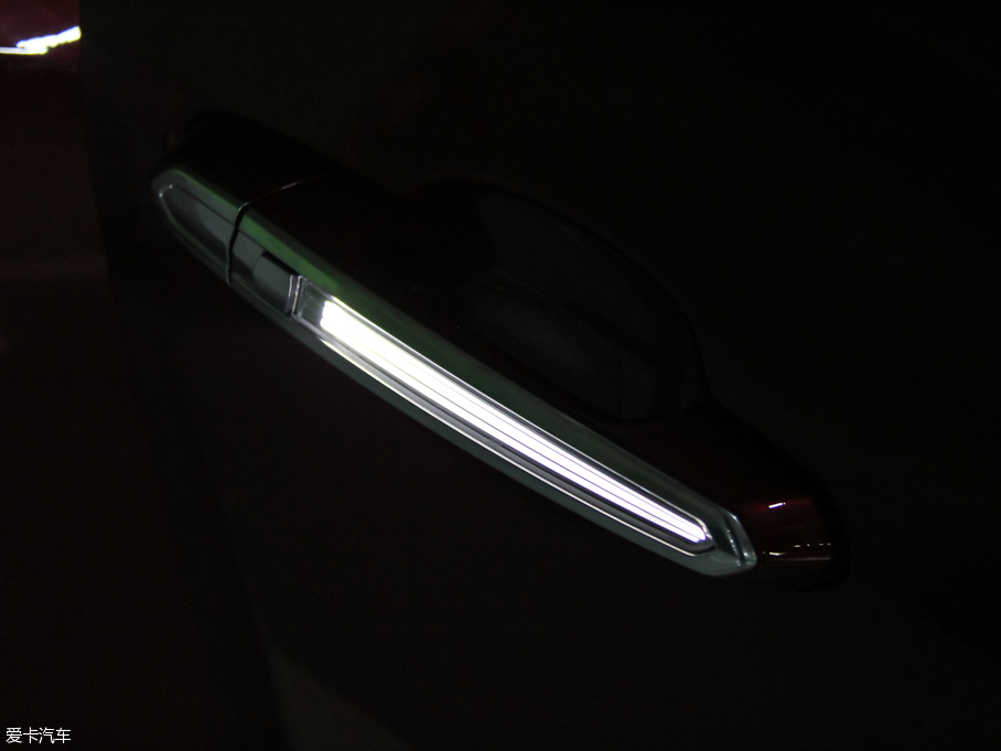 2016��P������ATS-L 28T �I����