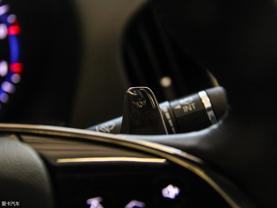 2016PATS-L 28T I(lng)