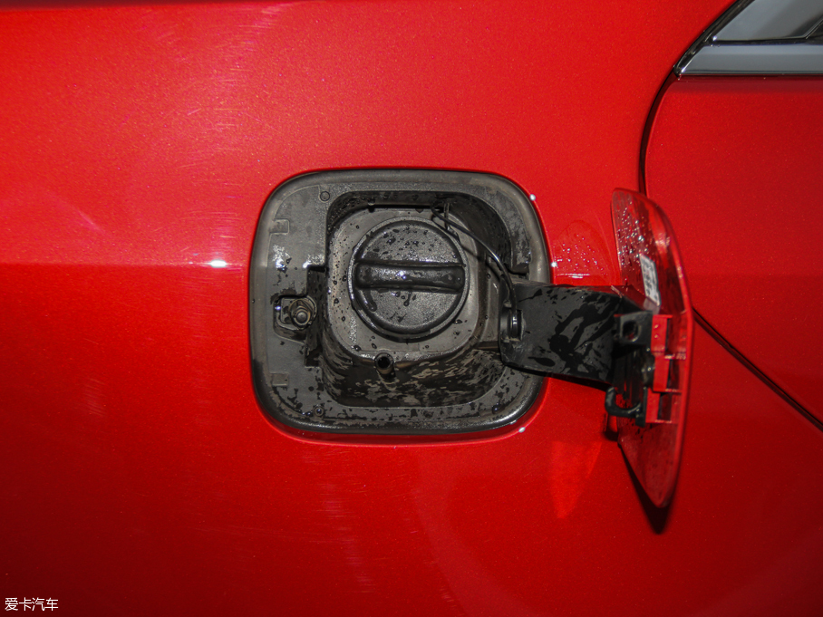 2016��P������ATS-L 28T �I����