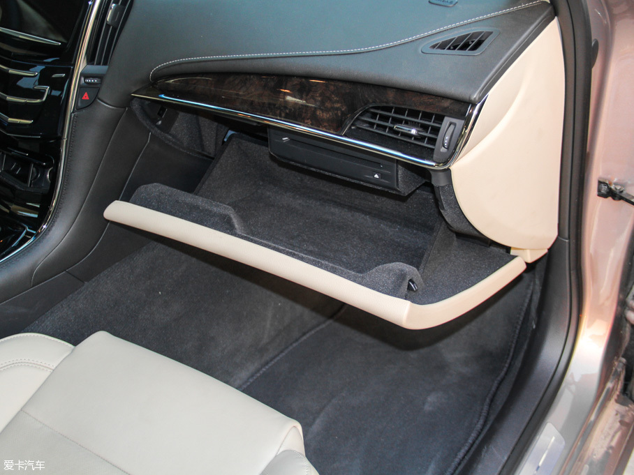 2016PATS-L 28T I(lng)