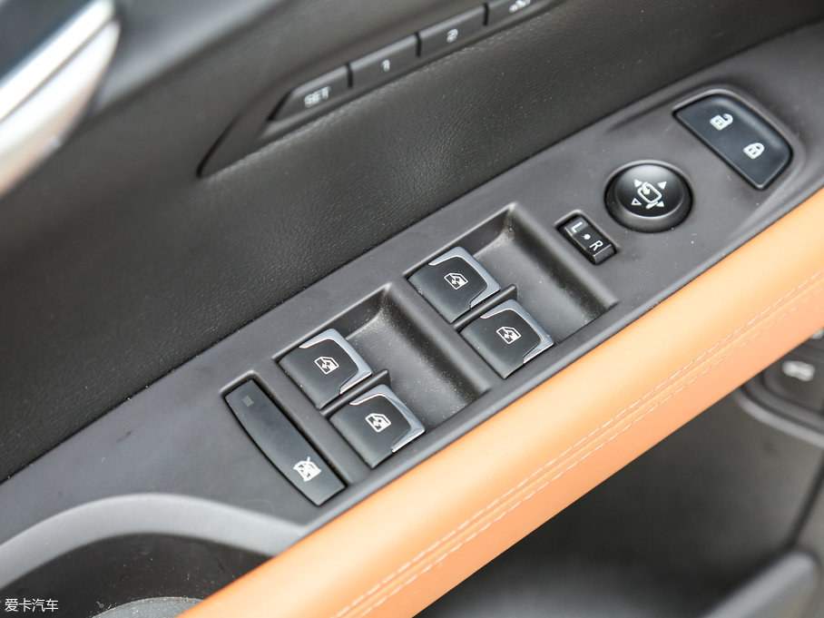 2017PCT6 Plug-in 30E I