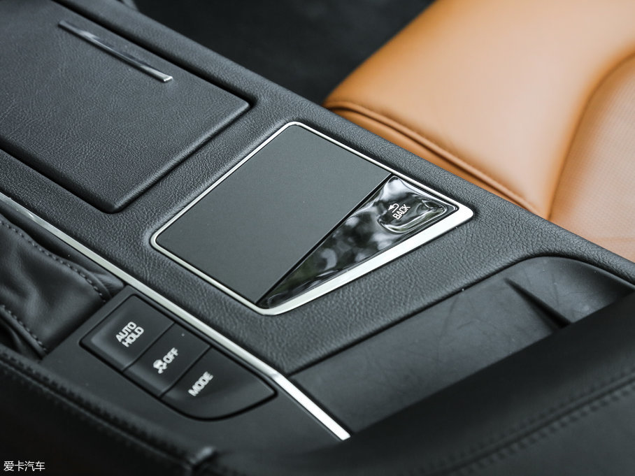 2017PCT6 Plug-in 30E I