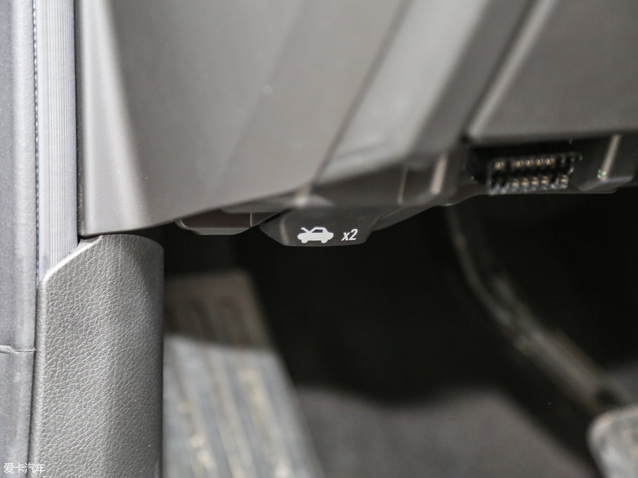 2017PCT6 Plug-in 30E I