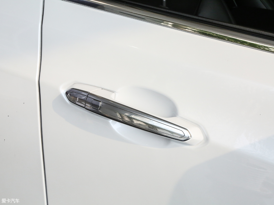 2017PCT6 Plug-in 30E Ӣ