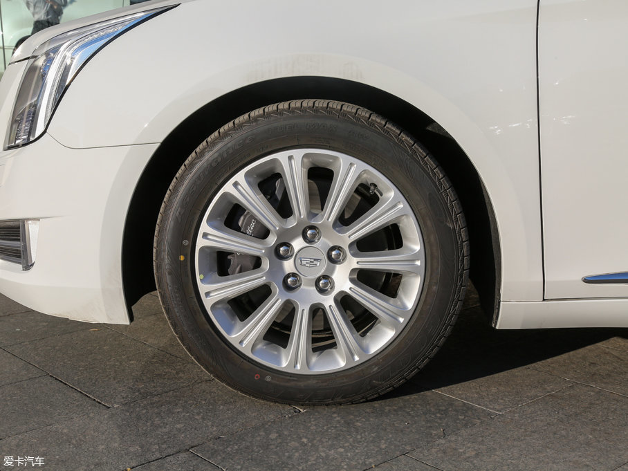 2017��P������XTS 28T ���A��