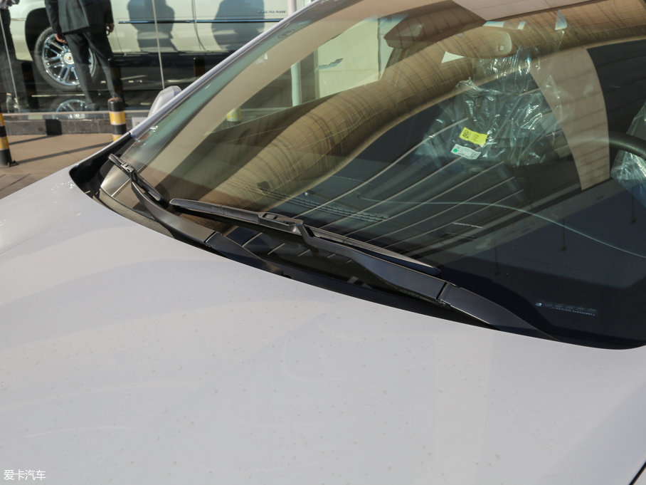 2017��P������XTS 28T ���A��