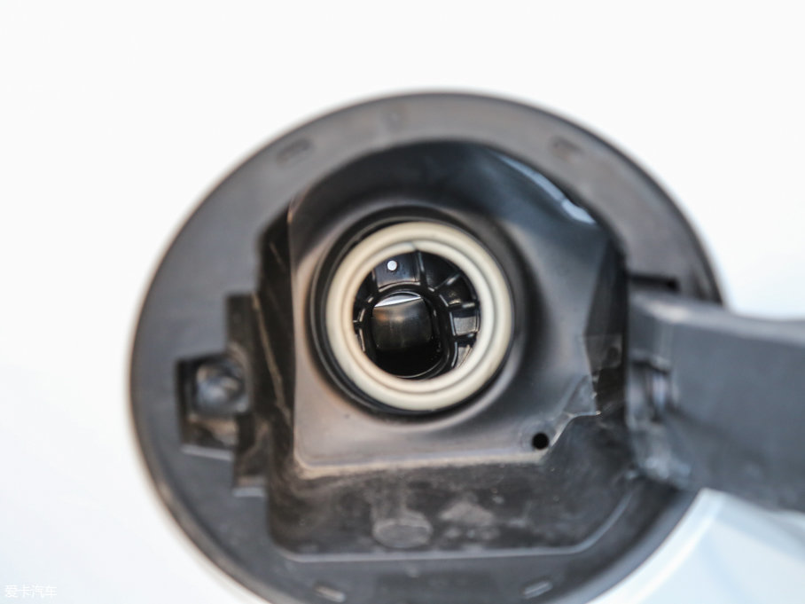 2017��P������XTS 28T ���A��